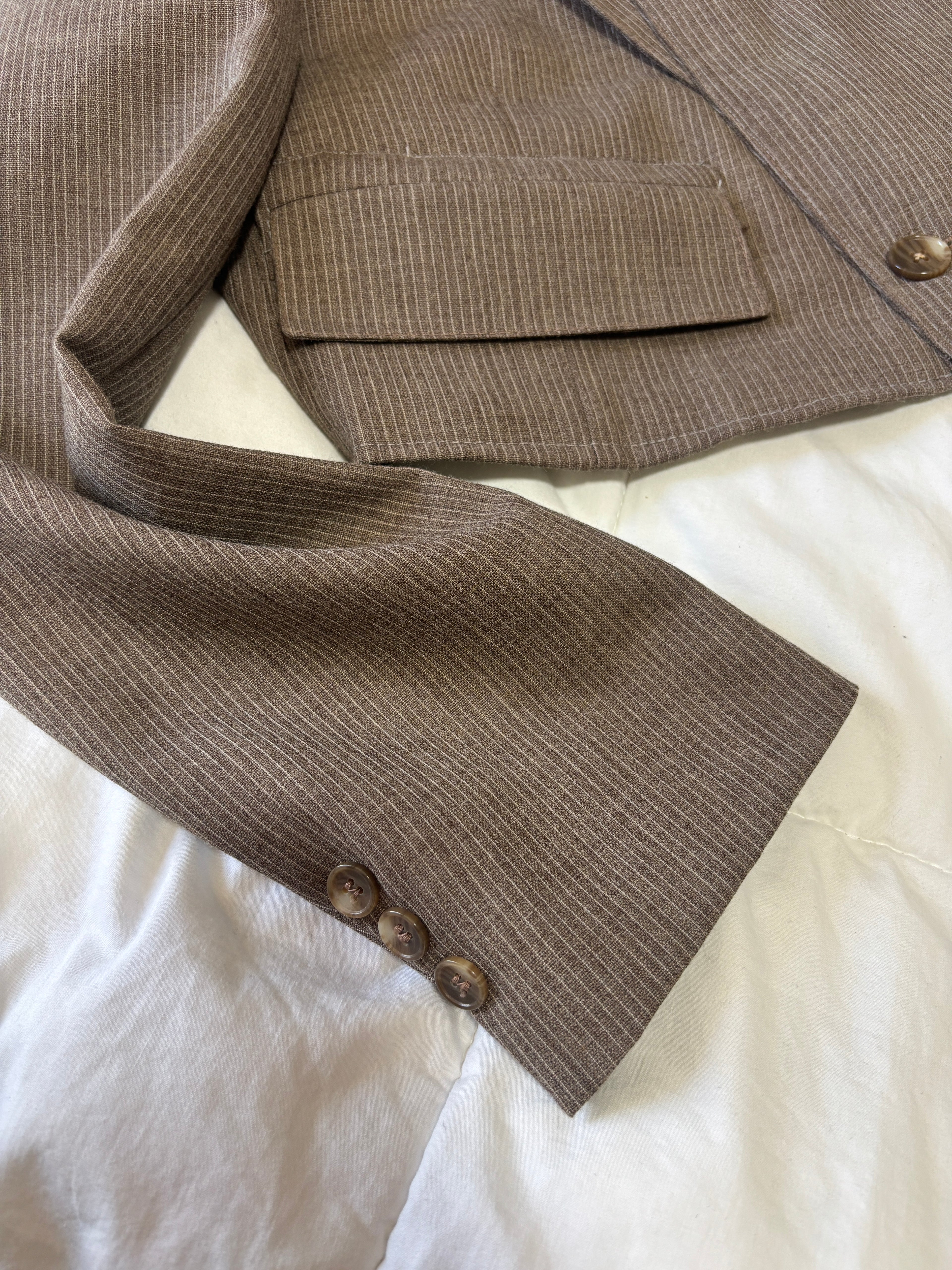 The Offset Blazer - Beige Pinstripe