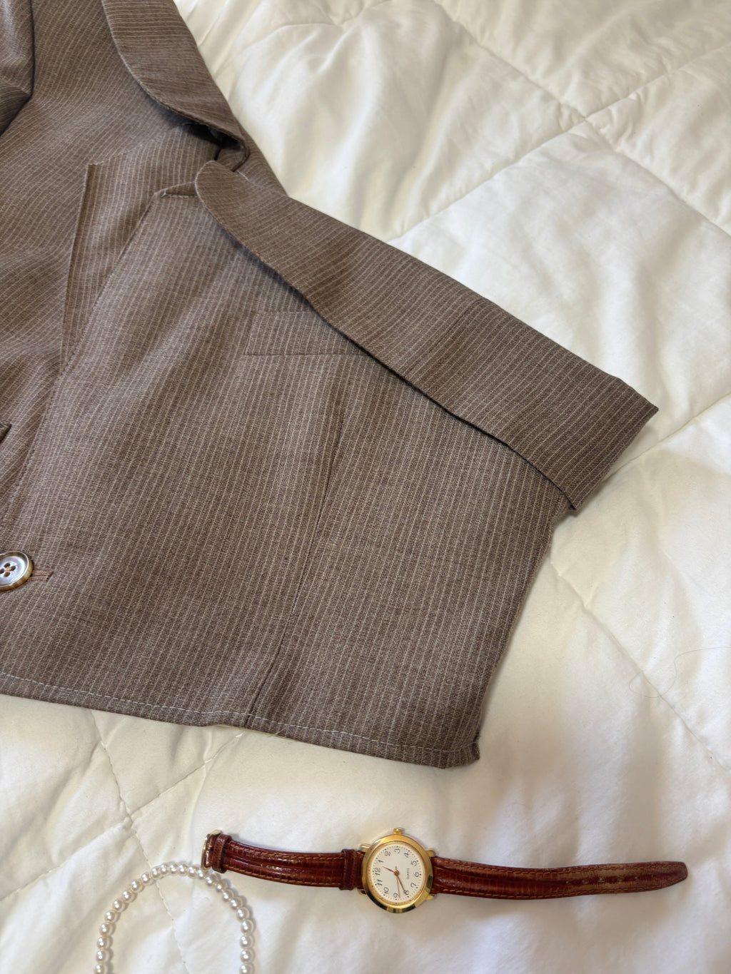 The Offset Blazer - Beige Pinstripe