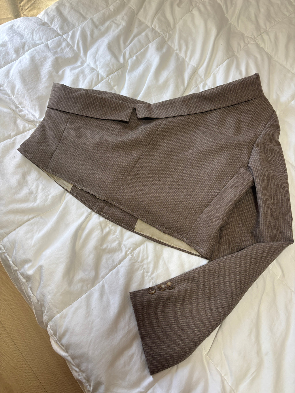 The Offset Blazer - Beige Pinstripe